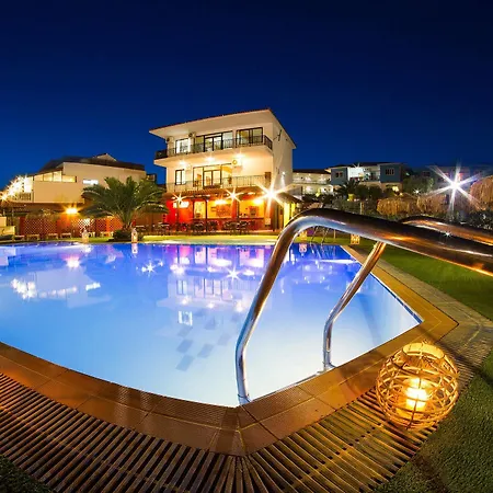 Sonia Village 3*