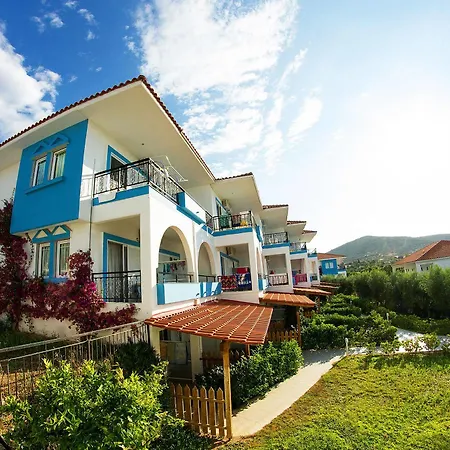 Sonia Village 公寓式酒店 3*