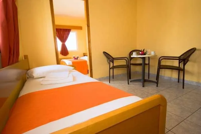 Apartahotel Sonia Village Gerakini