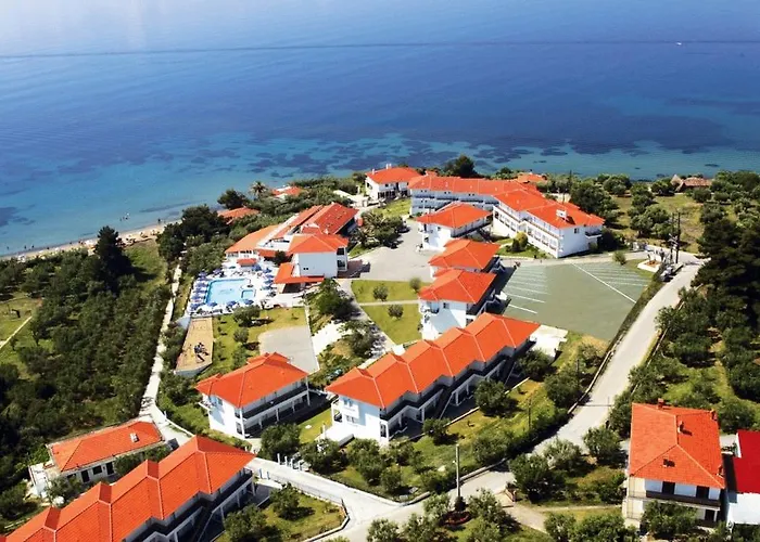 Sonia Village Apartahotel 3*