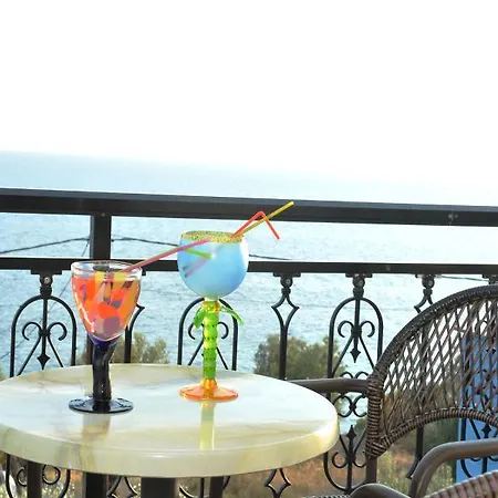 Sonia Village 3* גראקיני