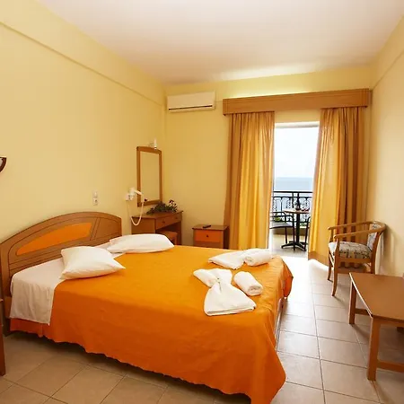 Ξενοδοχείο με διαμερίσματα Sonia Village Γερακινή