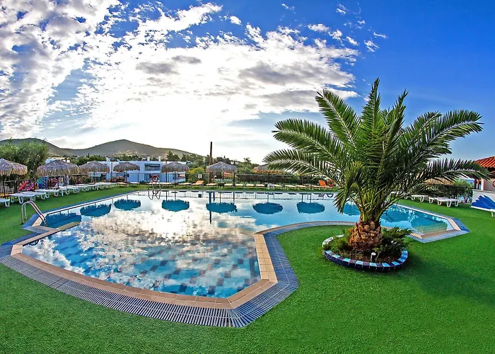 Sonia Village Aparthotel Gerakini